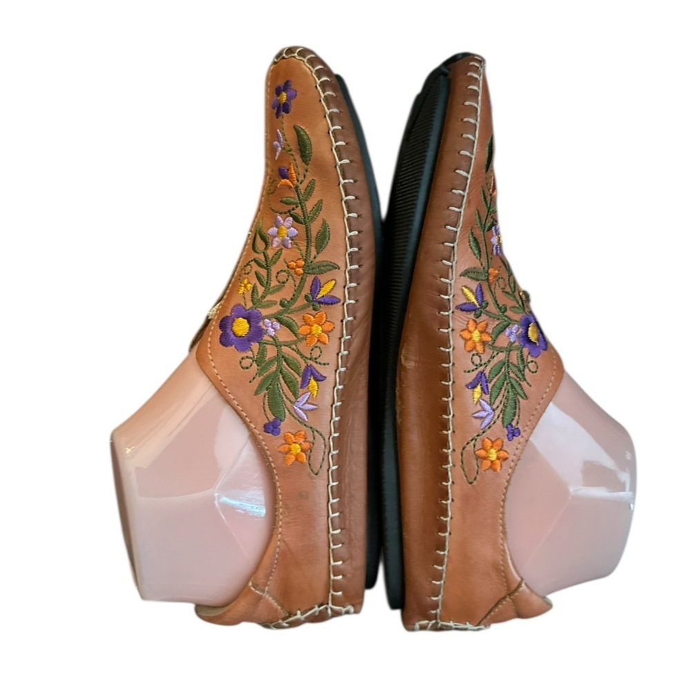 Super Rare Brandy Brown PIKOLINOS Jerez Tan Floral Embroidered Leather Moccasins - Picture 2 of 9